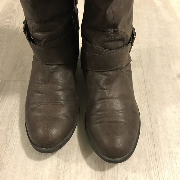Man Made Leather Riding Boots sz 8 - Picture 5 of 8